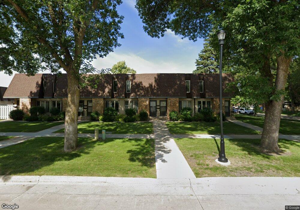 1505 16th St S, Fargo, ND 58103 - photo 1