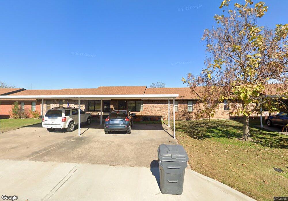 1703 Knox Rd, Ardmore, OK 73401 - photo 1