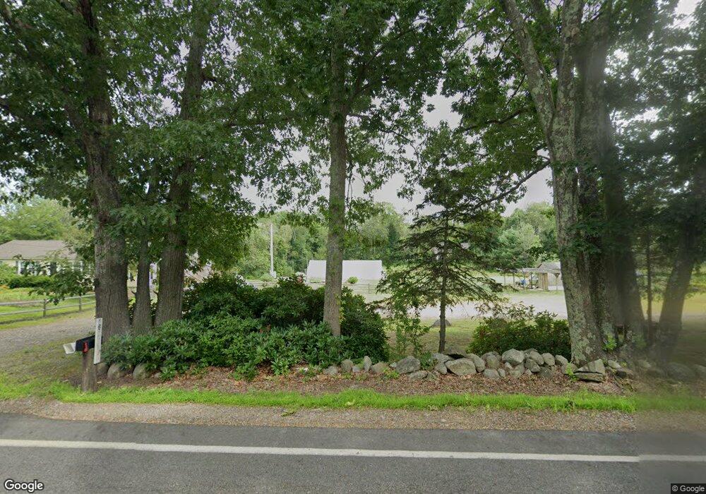 181 Emerson Ave, Hampstead, NH 03841 - photo 1