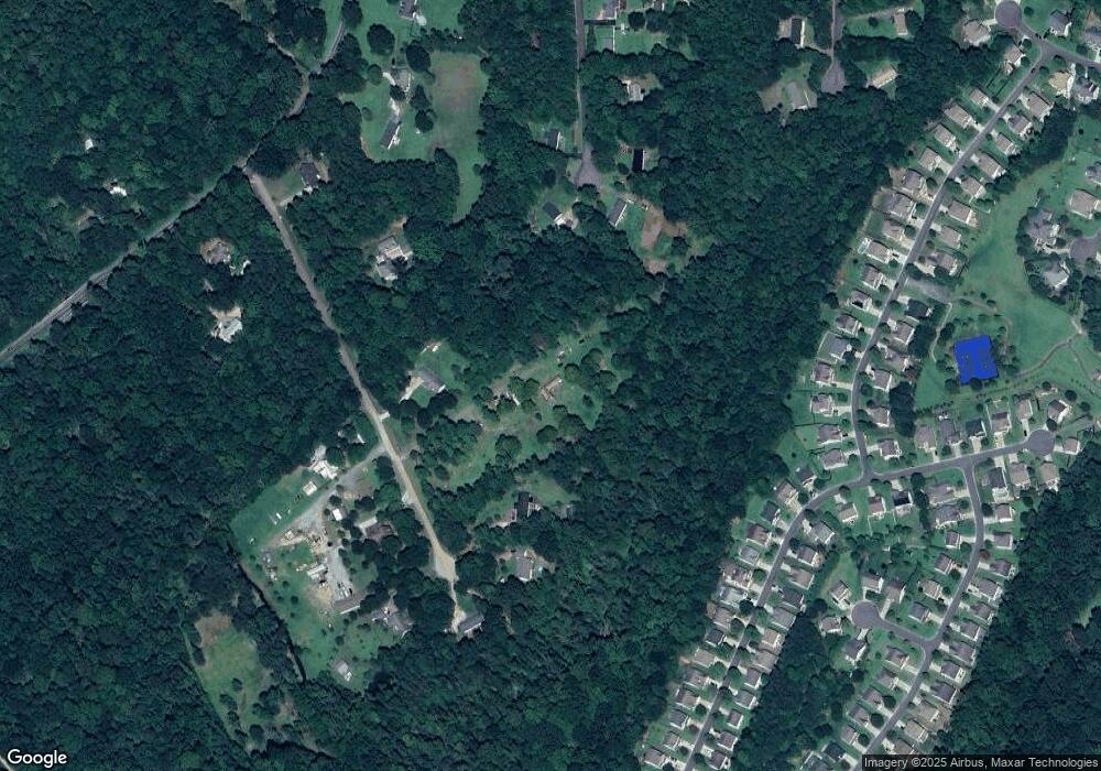 5862 Hidden Oaks Ln, Clover, SC 29710 - photo 1