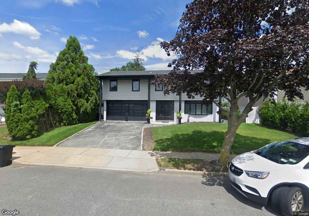 2667 Rebecca St, Bellmore, NY 11710 - photo 1