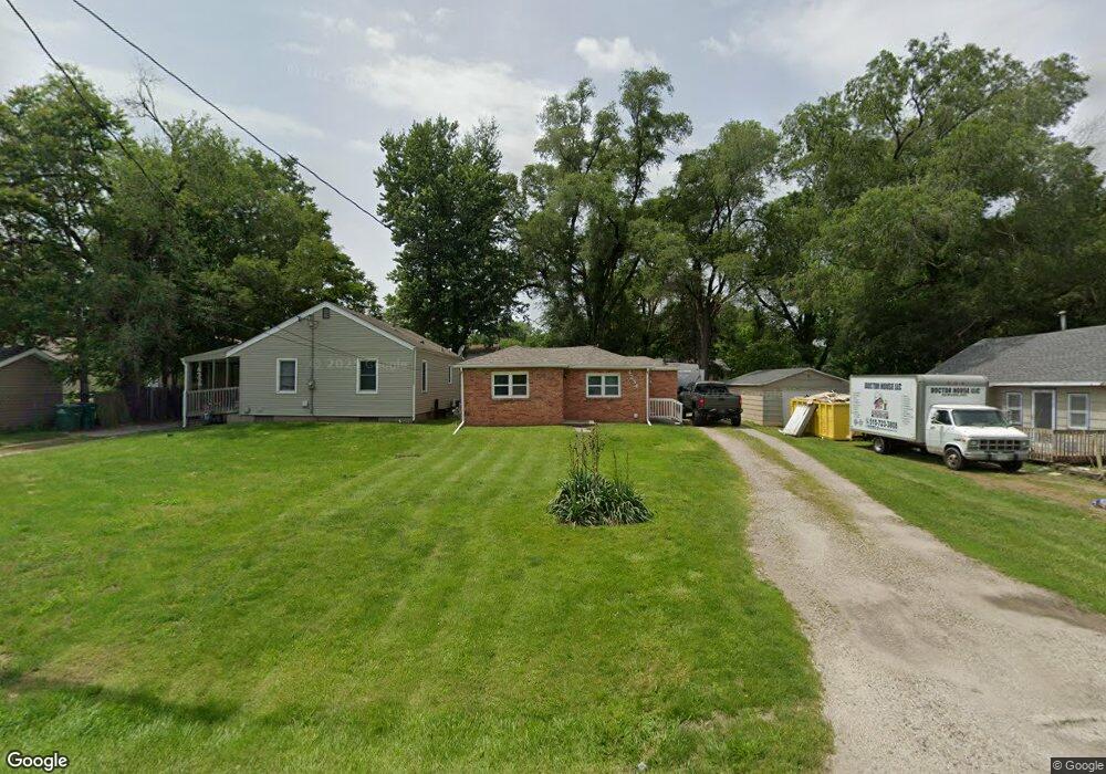 4234 NE 6th St, Des Moines, IA 50313 - photo 1
