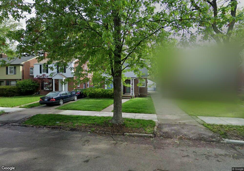 6016 Hillcrest St, Grosse Pointe, MI 48236 - photo 1