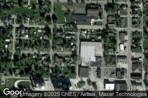 302 W Johnson St, Wolcott, IN 47995