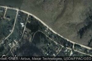 10405 Leisure Lake Rd, Bernard, IA 52032