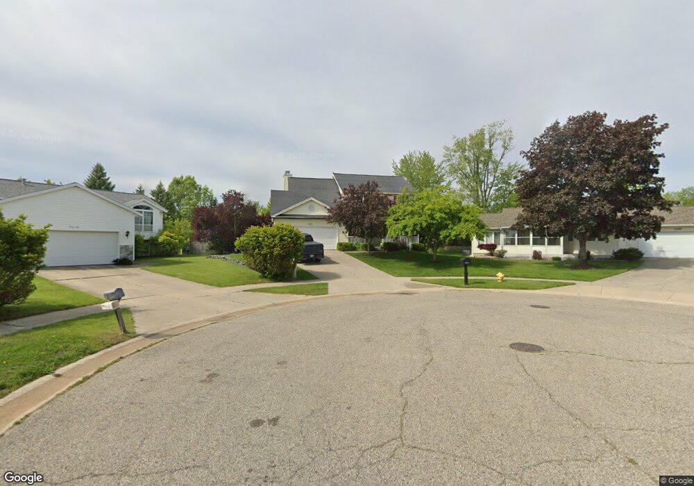 5412 Golfcrest Ct SW, Wyoming, MI 49509 - photo 1