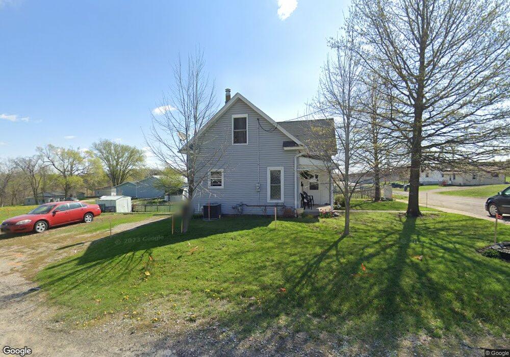 502 W 8th St N, Newton, IA 50208 - photo 1