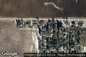 512 N Grove St, Colfax, IL 61728