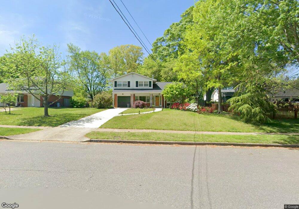 8804 Battery Rd, Alexandria, VA 22308 - photo 1