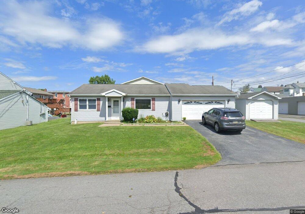 731 W 19th St, Hazleton, PA 18201 - photo 1