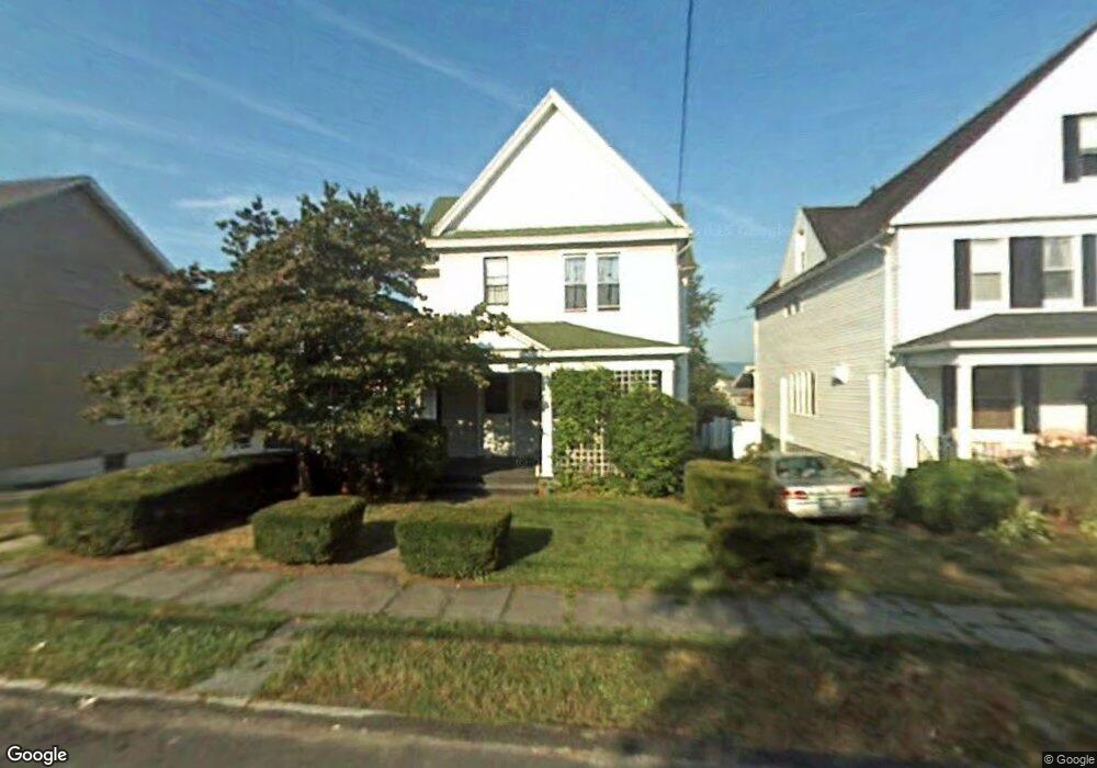 120 S Apple St, Dunmore, PA 18512 - photo 1