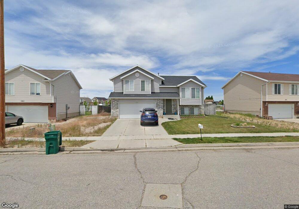 5061 S 4200 W, Roy, UT 84067 - photo 1