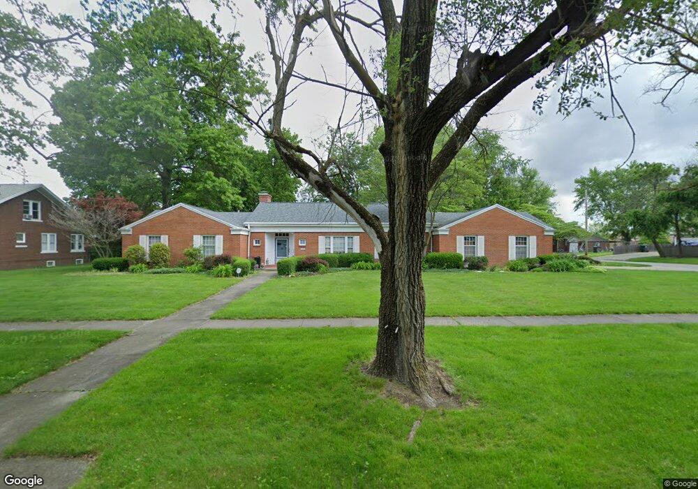 100 Wabash Ave, Mattoon, IL 61938 - photo 1