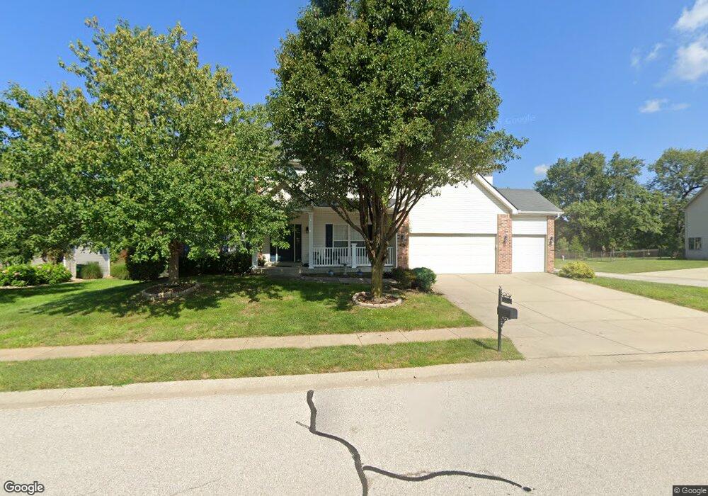 1017 Hollow Valley Ct, Caseyville, IL 62232 - photo 1