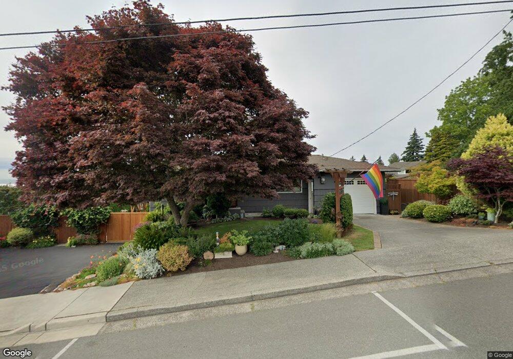 925 Walnut St, Edmonds, WA 98020 - photo 1