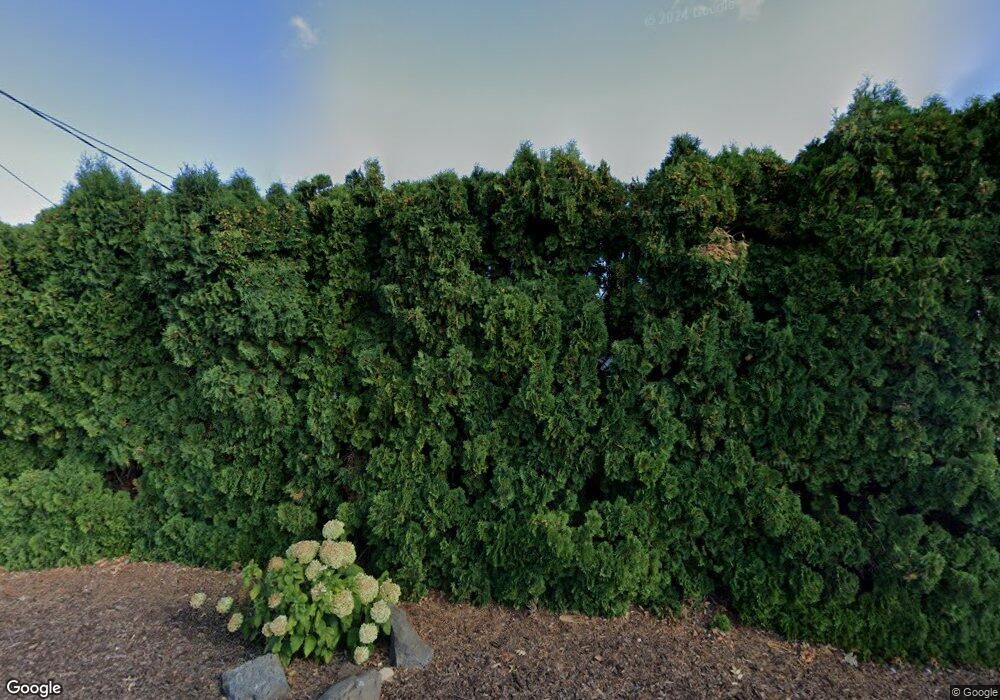 2845 E 10th St, the Dalles, OR 97058 - photo 1