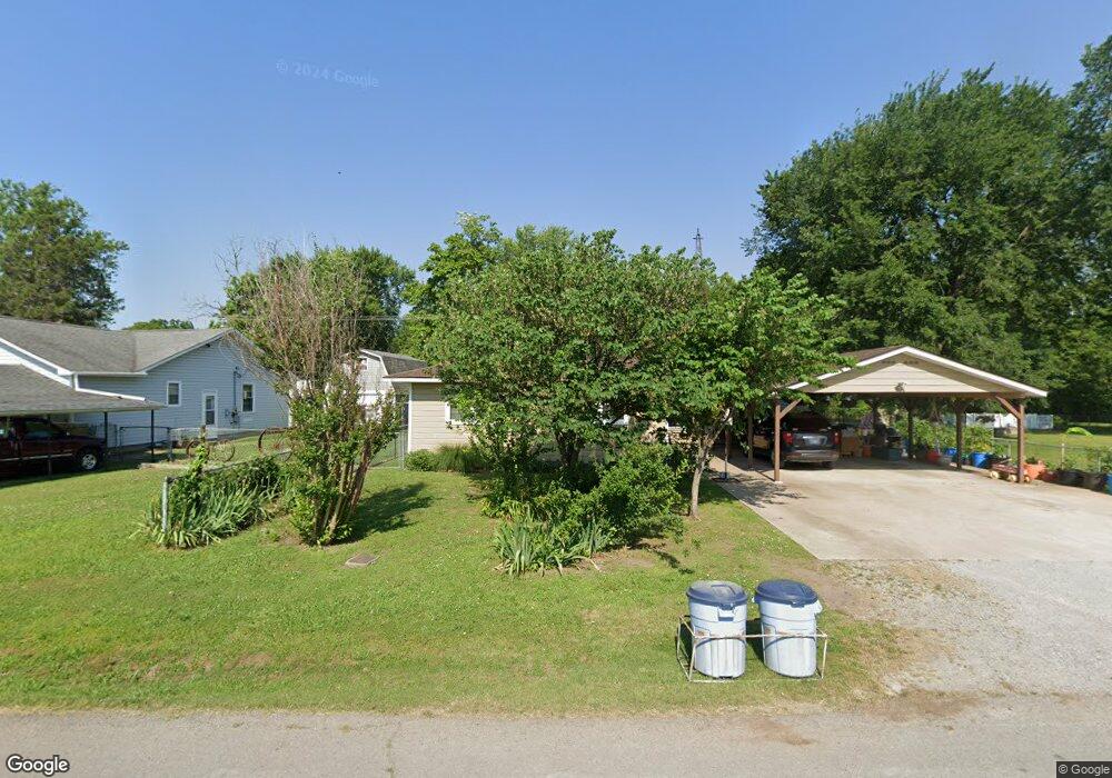 306 N Taylor St, Pryor, OK 74361 - photo 1