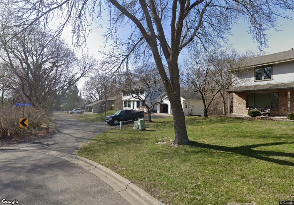 15166 Crestview Ln, Minnetonka, MN 55345 - photo 1