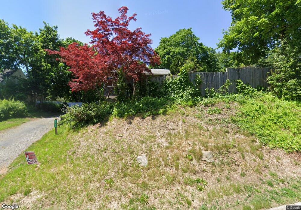 3027 Park Ave, Fairfield, CT 06825 - photo 1