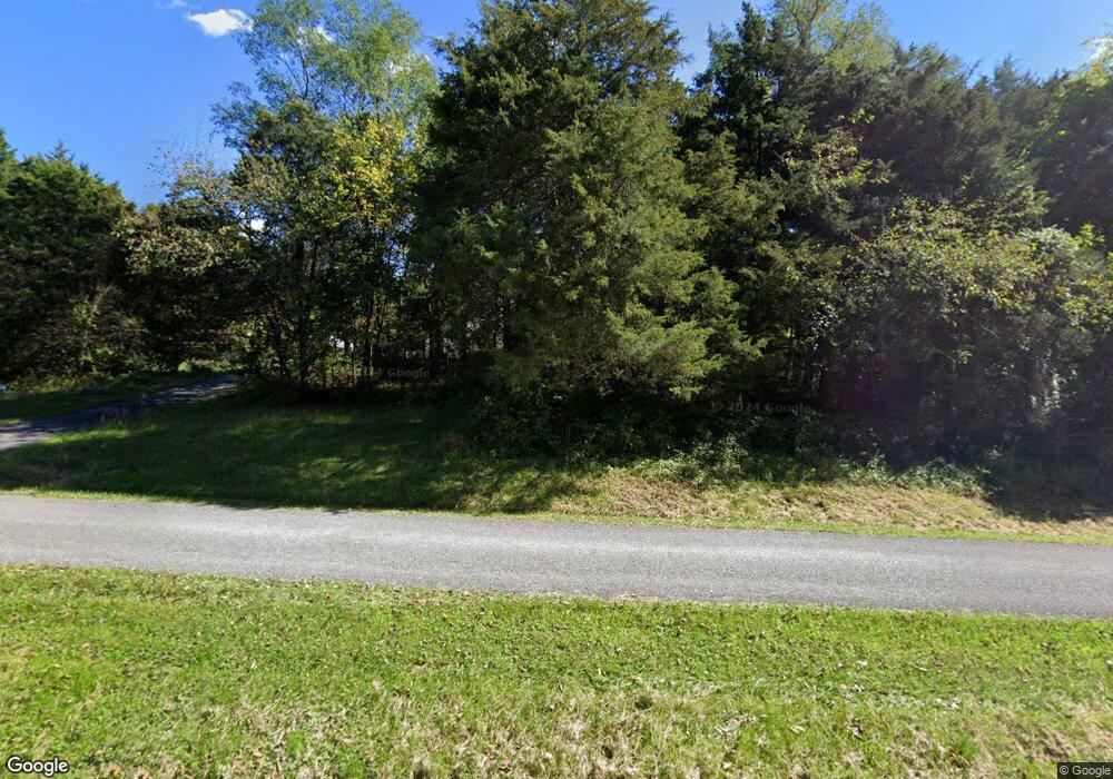 33 Chipped Cedar Ln, Martinsburg, WV 25404 - photo 1