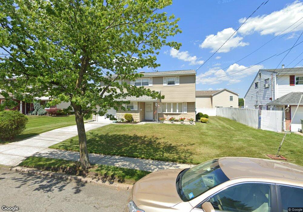 756 Shannon Ave, Perth Amboy, NJ 08861 - photo 1