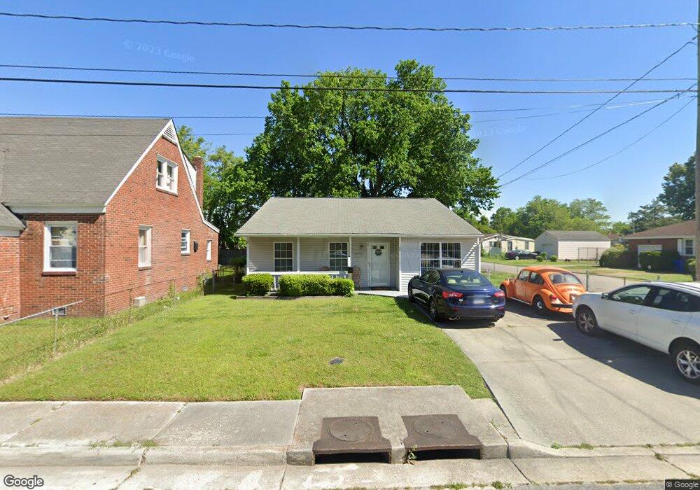 1100 Wilcox Ave, Portsmouth, VA 23704 - photo 1