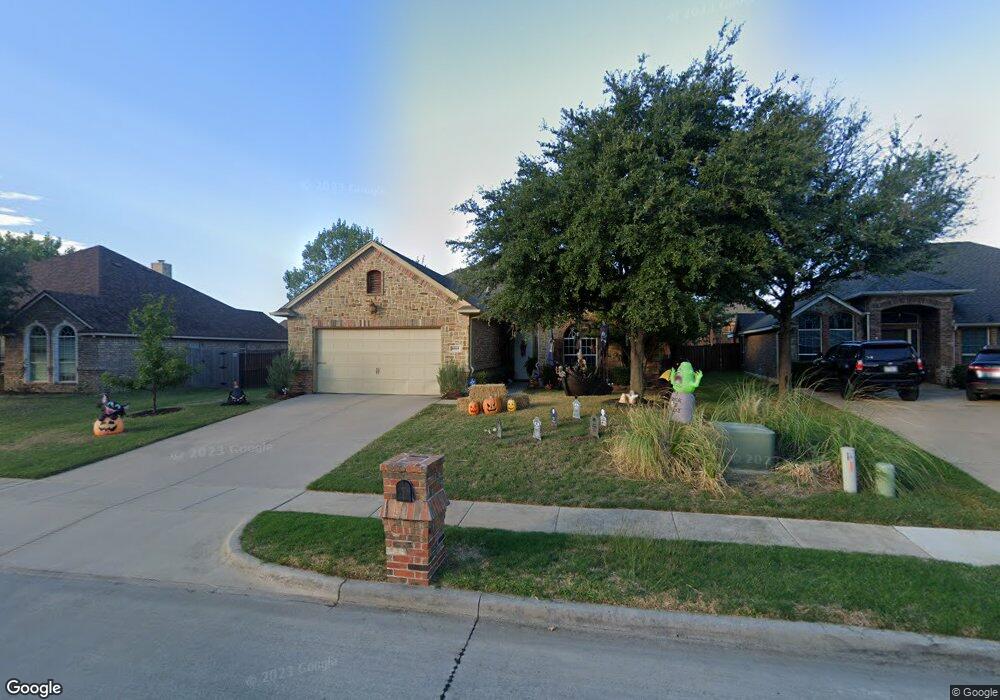 6905 Tradonna Ln, North Richland Hills, TX 76182 - photo 1