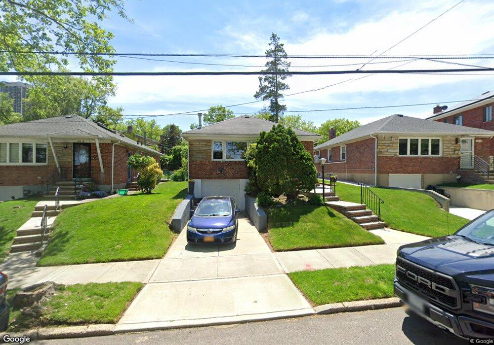 26212 60th Rd, Little Neck, NY 11362 - photo 1