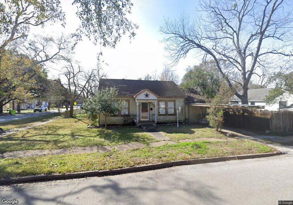 1618 Avenue L, Rosenberg, TX 77471 - photo 1