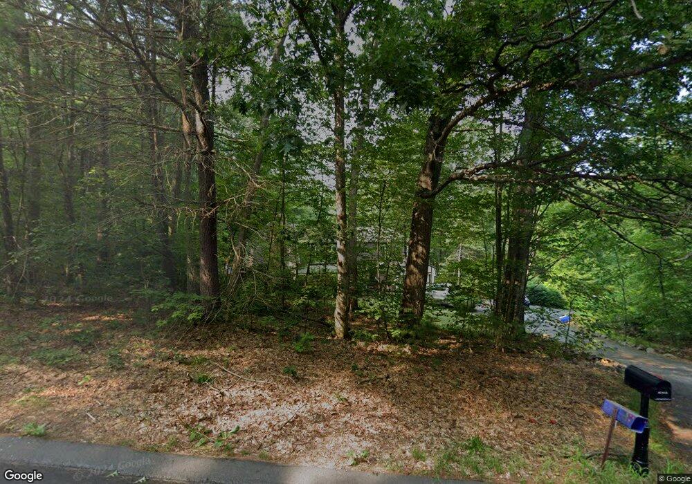 74 Hills Rd, Auburn, NH 03032 - photo 1