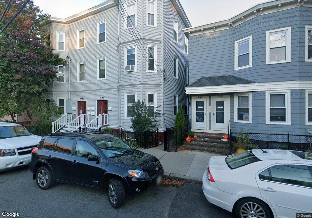 442 Windsor St, Cambridge, MA 02141 - photo 1