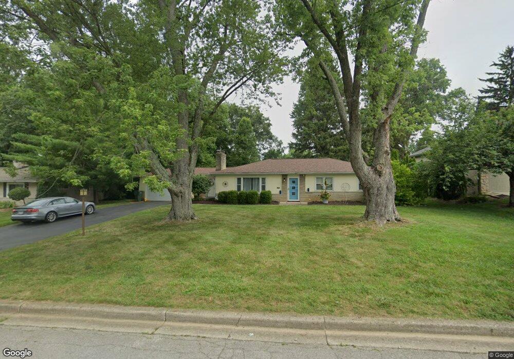 210 Fairlawn Dr, Columbus, OH 43214 - photo 1