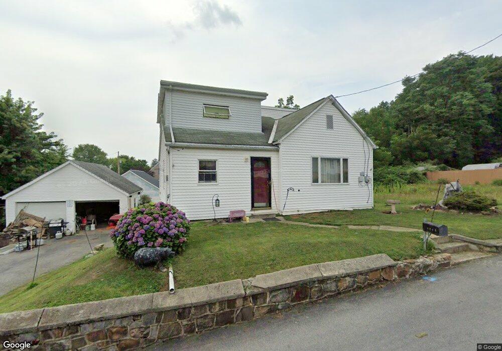 1218 Fretz Ave, Allentown, PA 18103 - photo 1