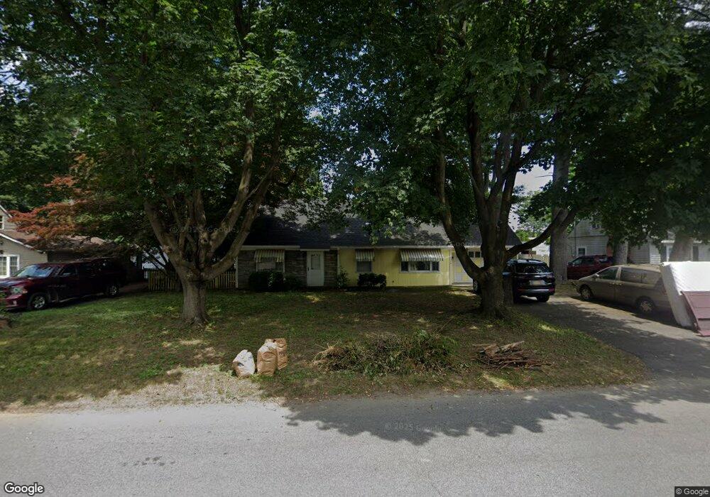 1176 Outer Dr, Schenectady, NY 12303 - photo 1