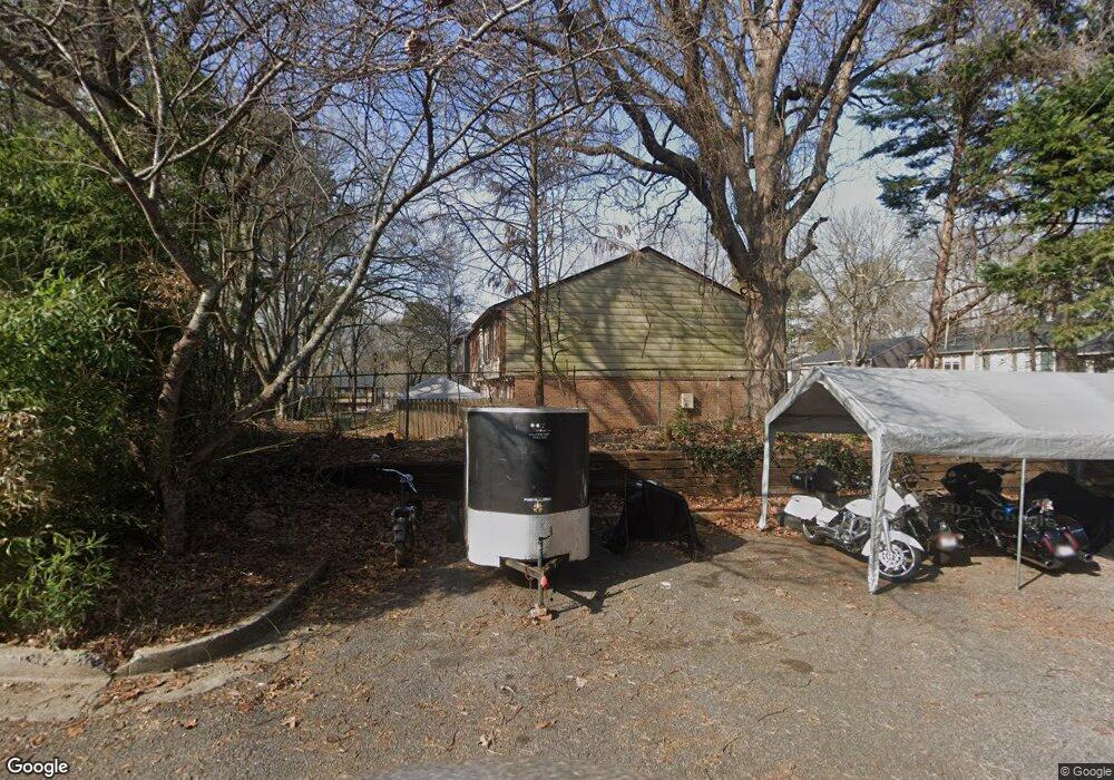 134 Oaktree Square, Athens, GA 30606 - photo 1