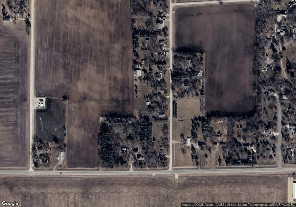 301 40th St NW, Austin, MN 55912 - photo 1