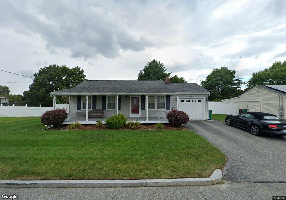 84 Country Rd, Woonsocket, RI 02895 - photo 1
