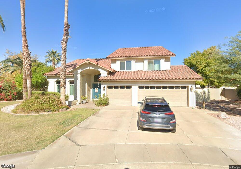 8418 S Hazelton Ln, Tempe, AZ 85284 - photo 1