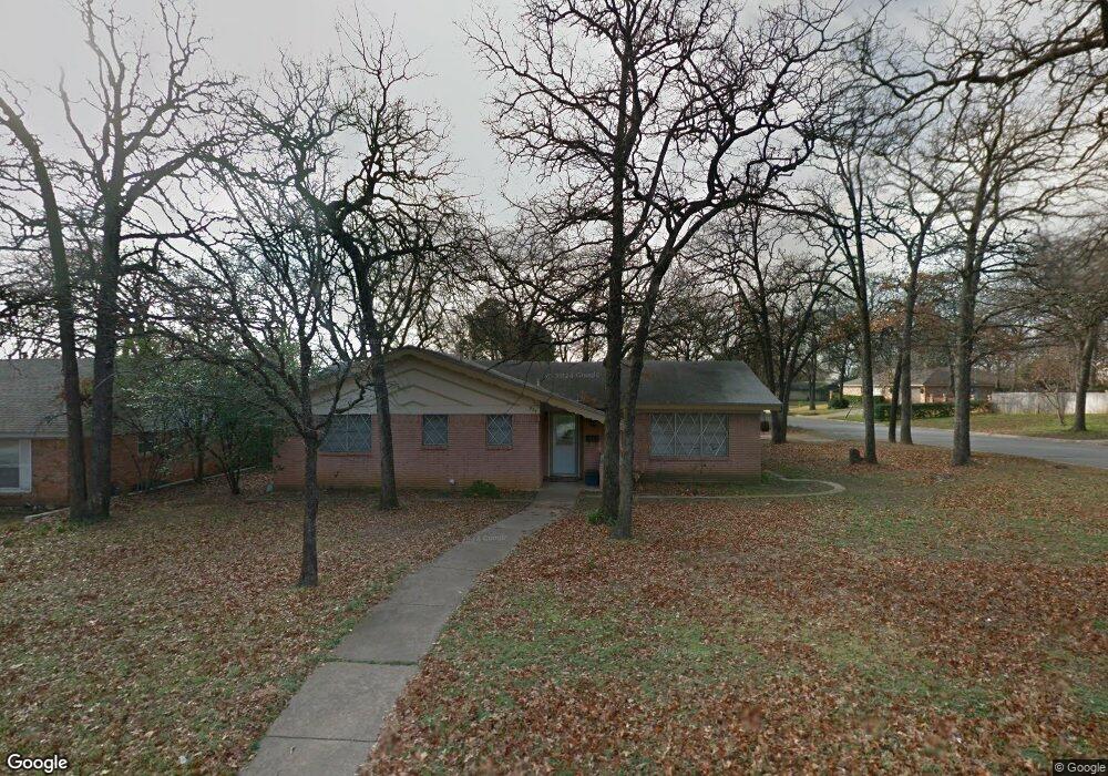 825 W Cheryl Ave, Hurst, TX 76053 - photo 1