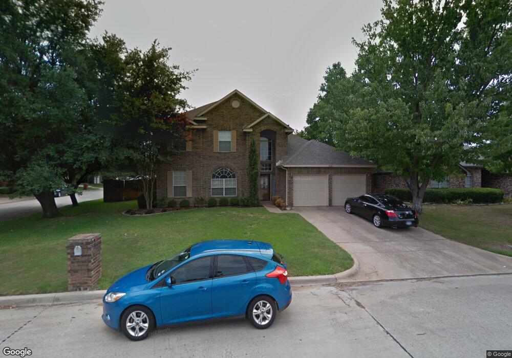 8121 Fireside Dr, North Richland Hills, TX 76182 - photo 1