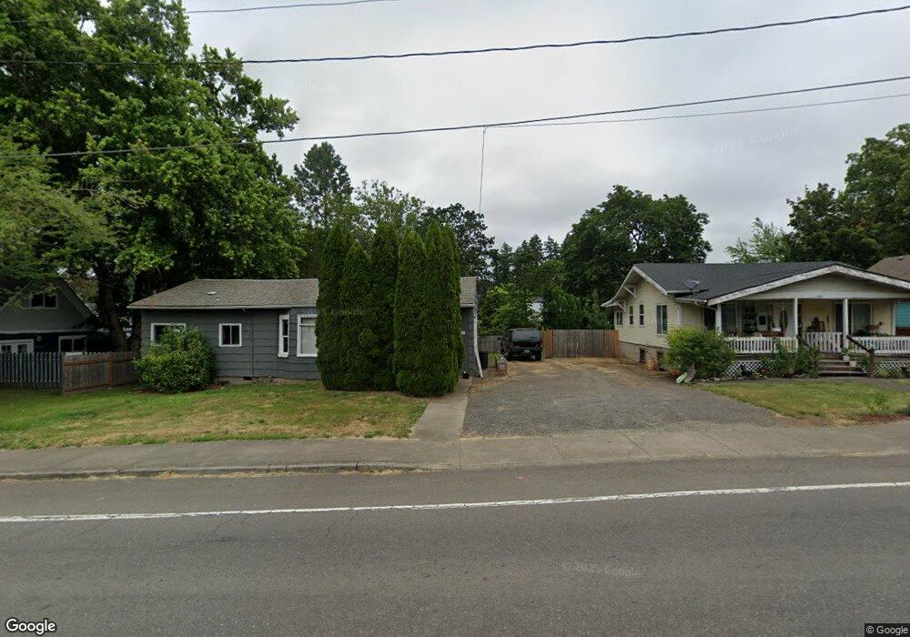 117 W Illinois St, Newberg, OR 97132 - photo 1