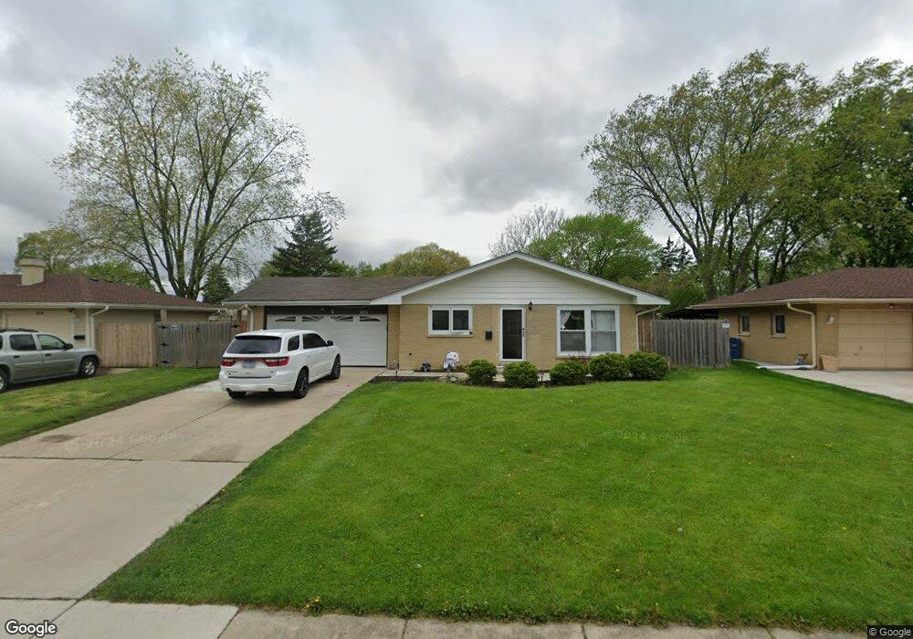 824 Sheldon Ave unit 1, Aurora, IL 60506 - photo 1