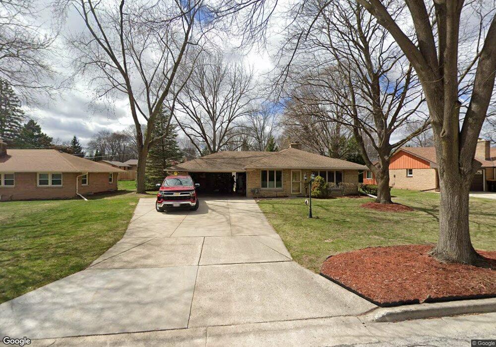 1401 N 117th St, Milwaukee, WI 53226 - photo 1