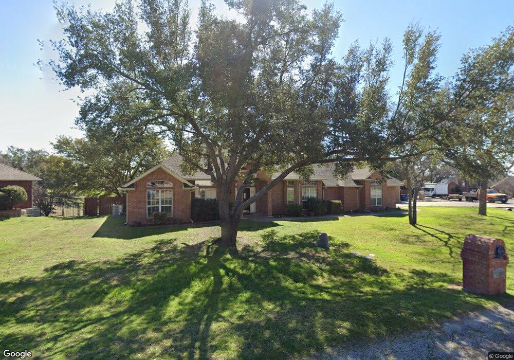619 Aqua Vista Dr, Granbury, TX 76049 - photo 1
