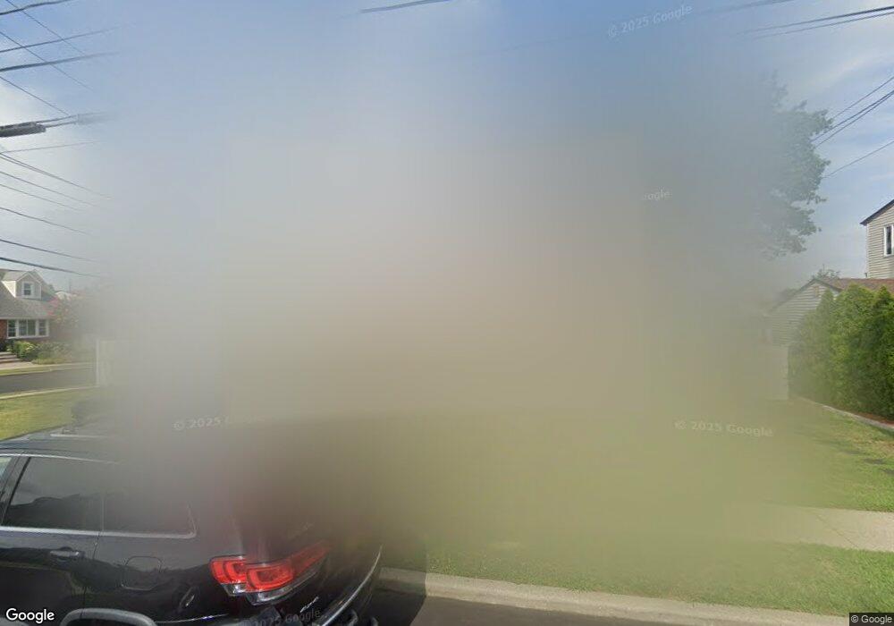 85 Barrymore Blvd, Franklin Square, NY 11010 - photo 1