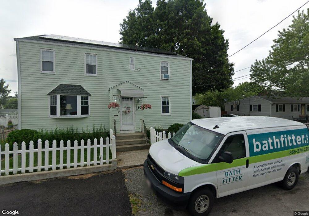 50 Dickens St, Pawtucket, RI 02861 - photo 1