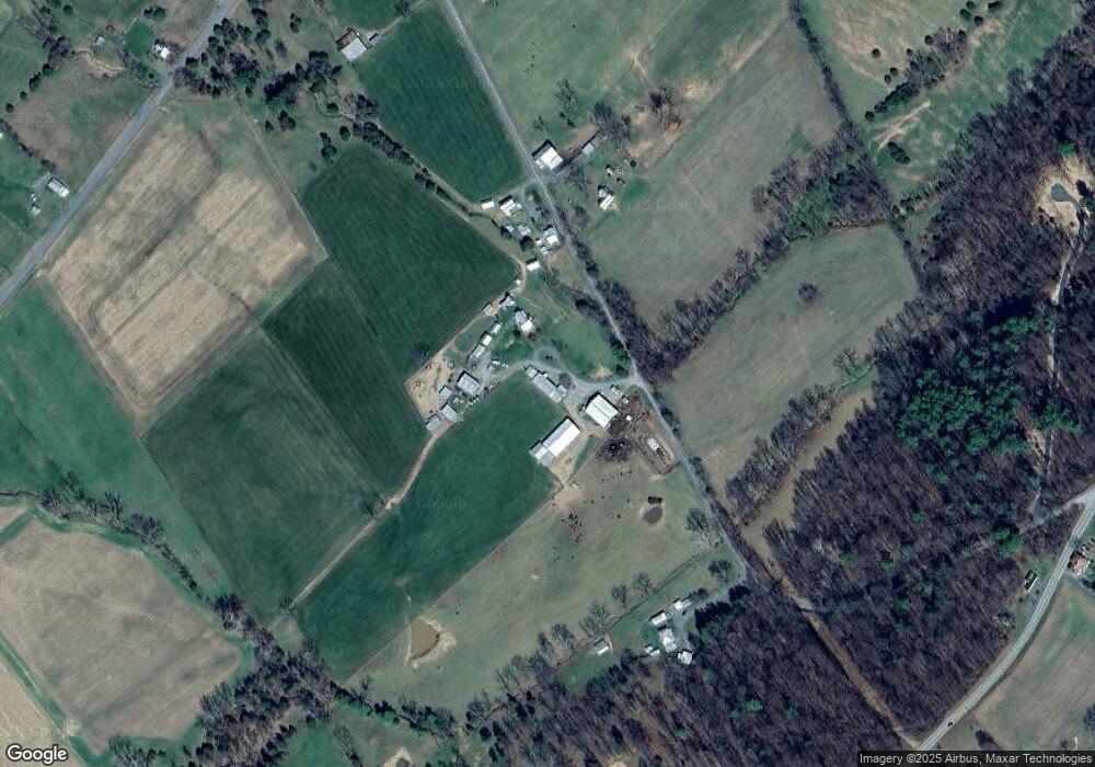 312 Oak Ridge Rd, Edinburg, VA 22824 - photo 1