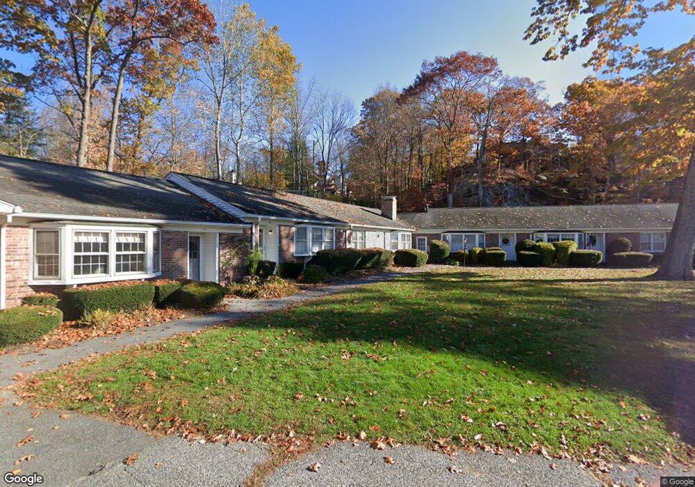 9 Douglas Dr, Brookfield, CT 06804 - photo 1