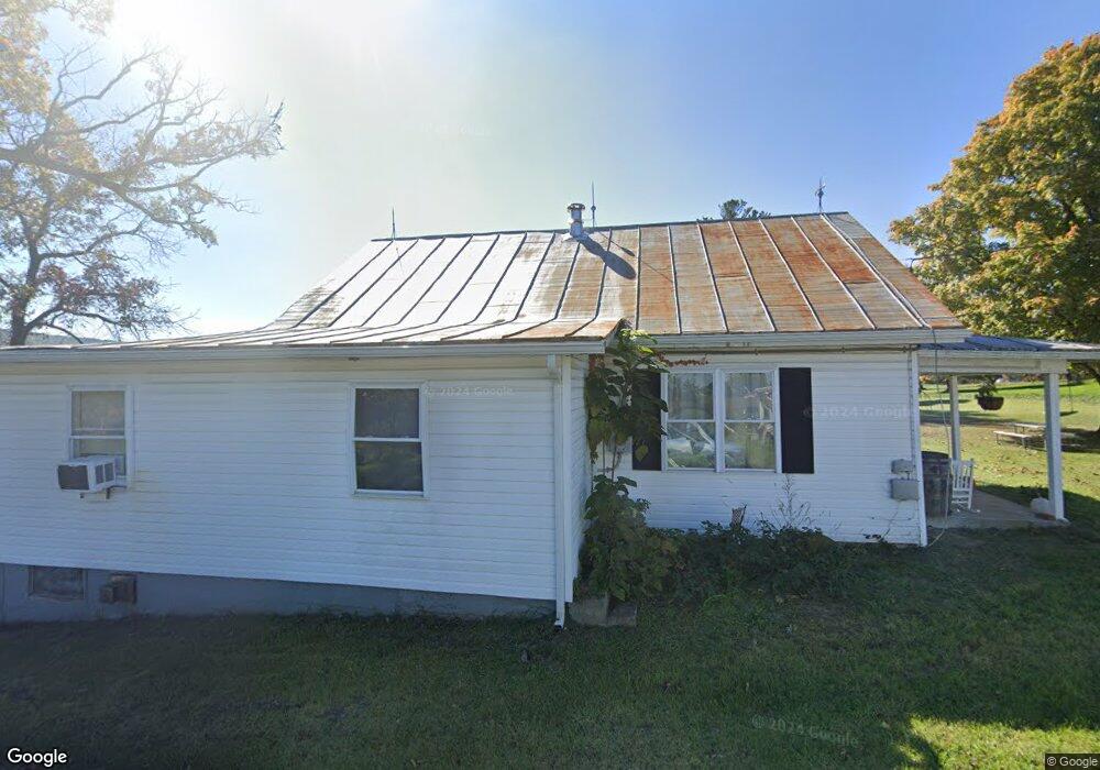 28 Shanghai Rd, Berkeley Springs, WV 25411 - photo 1