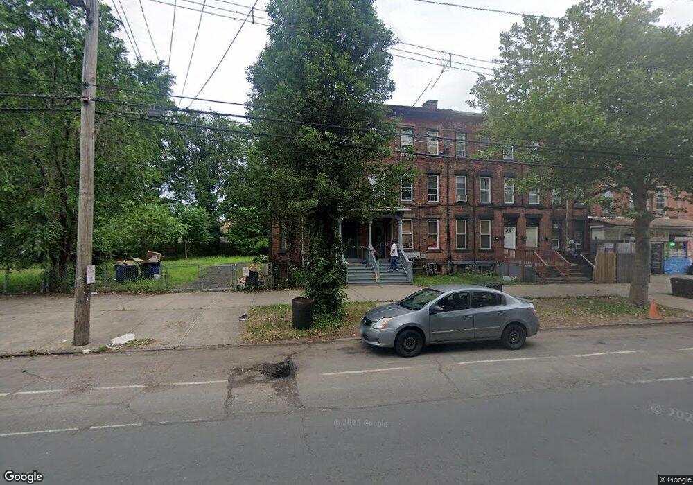 539 Howard Ave, New Haven, CT 06519 - photo 1